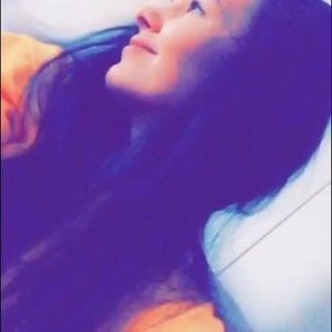 Meet your Posher, Lottie